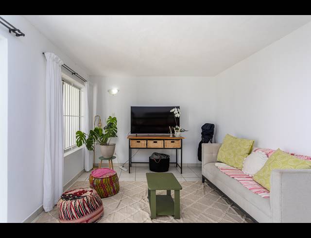2 BEDROOM APARTMENT RENTED IN STELLENBOSCH CENTRAL